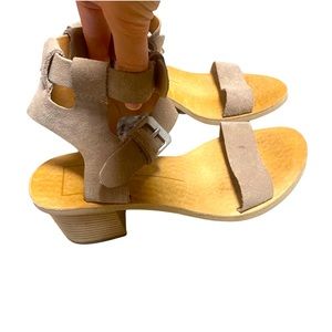 Dolce Vita Double Strap Ankle Sandals Tan Sz 6